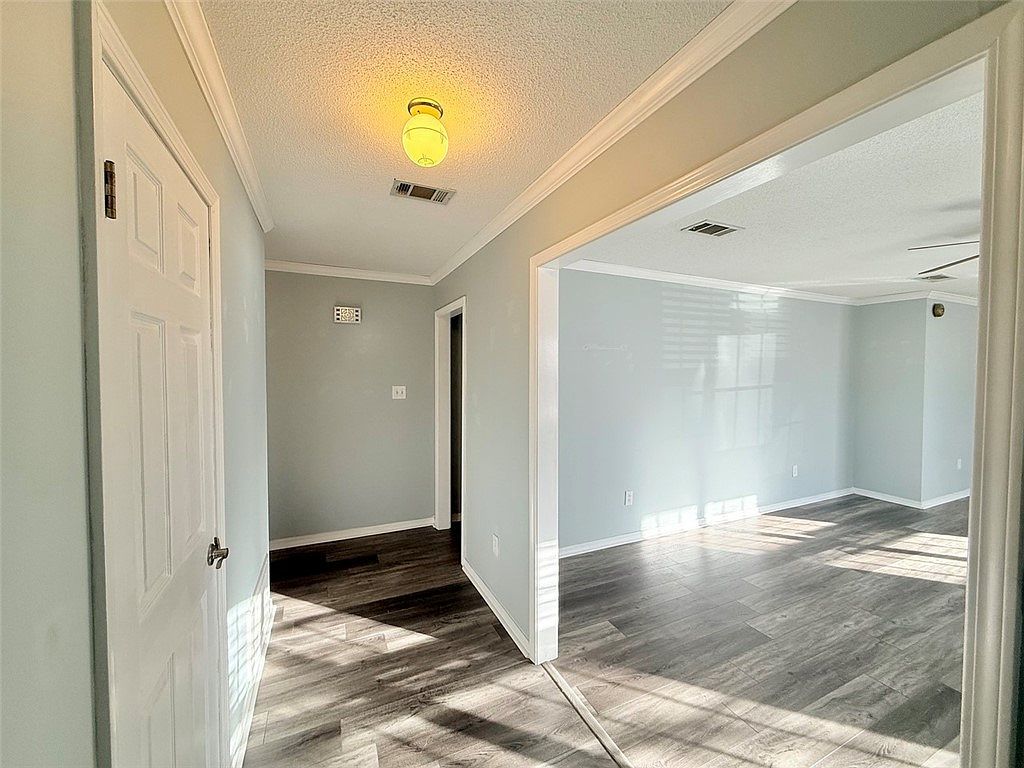 303 S Inglewood Ave Russellville, AR 72801 - Thumbnail 4