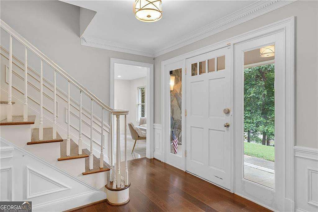 2660 Spalding Dr Sandy Springs, GA 30350 - Thumbnail 4