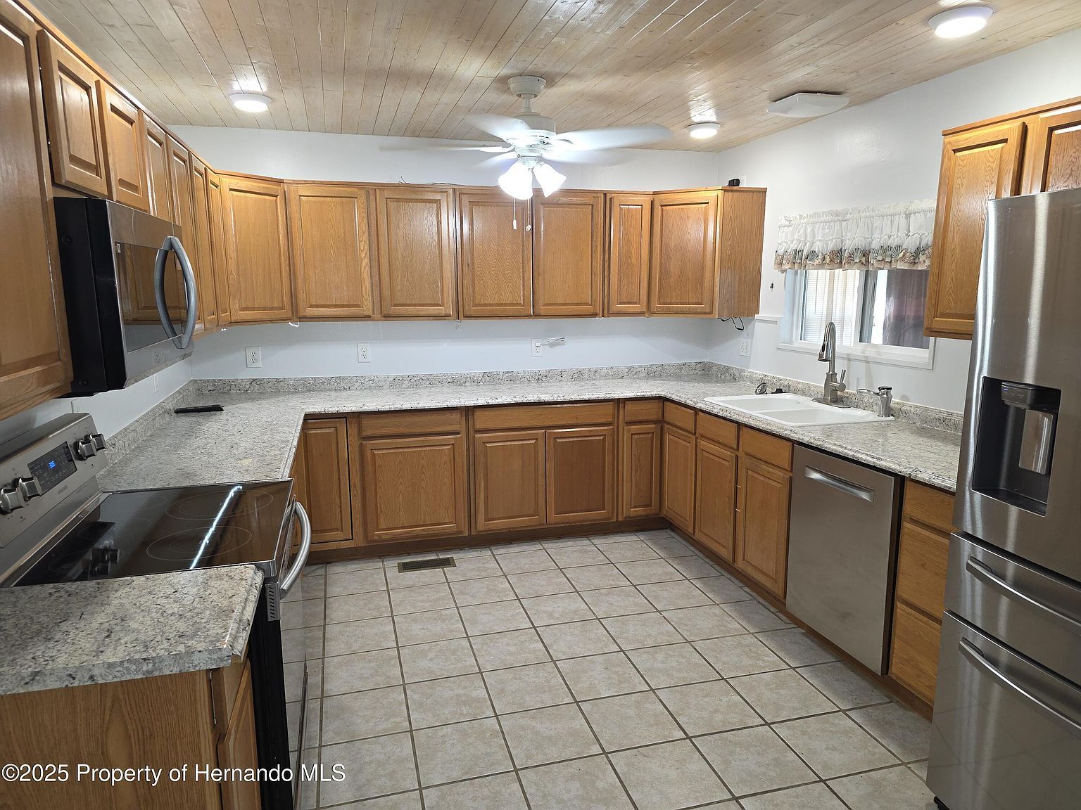 8071 Highpoint Blvd Brooksville, FL 34613 - Thumbnail 4