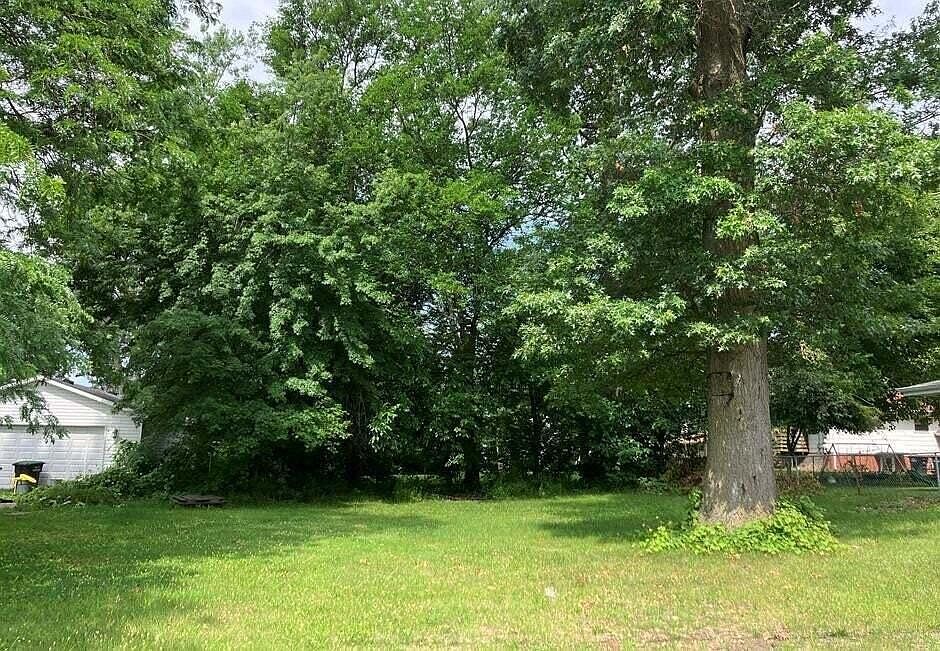 2796 Willowcreek Rd Portage, IN 46368 - Thumbnail 4