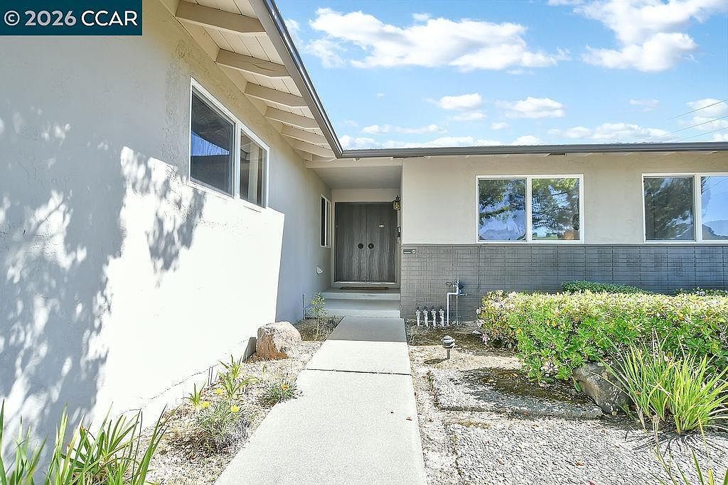 6 Windhaven Ct Pleasant Hill, CA 94523 - Thumbnail 4