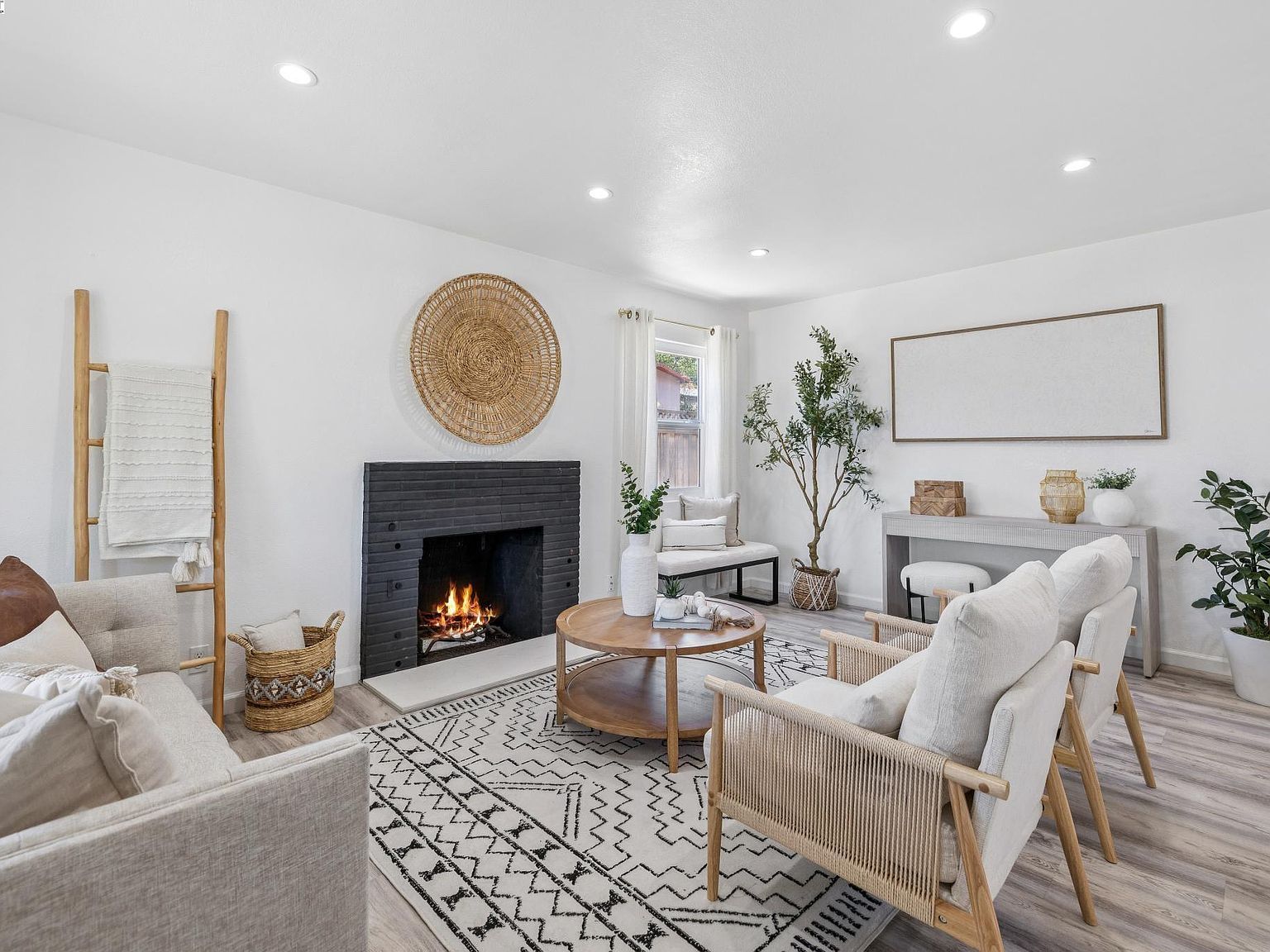 3287 Kelly St Hayward, CA 94541 - Thumbnail 4