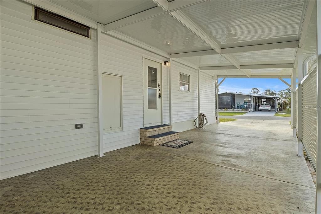 6475 Peppertree Path NE Winter Haven, FL 33881 - Thumbnail 4