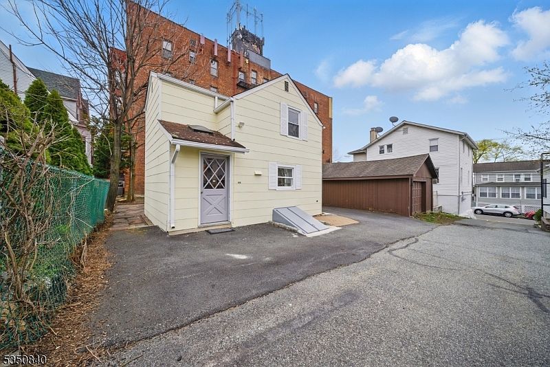 609 Birch St Boonton, NJ 07005 - Thumbnail 4