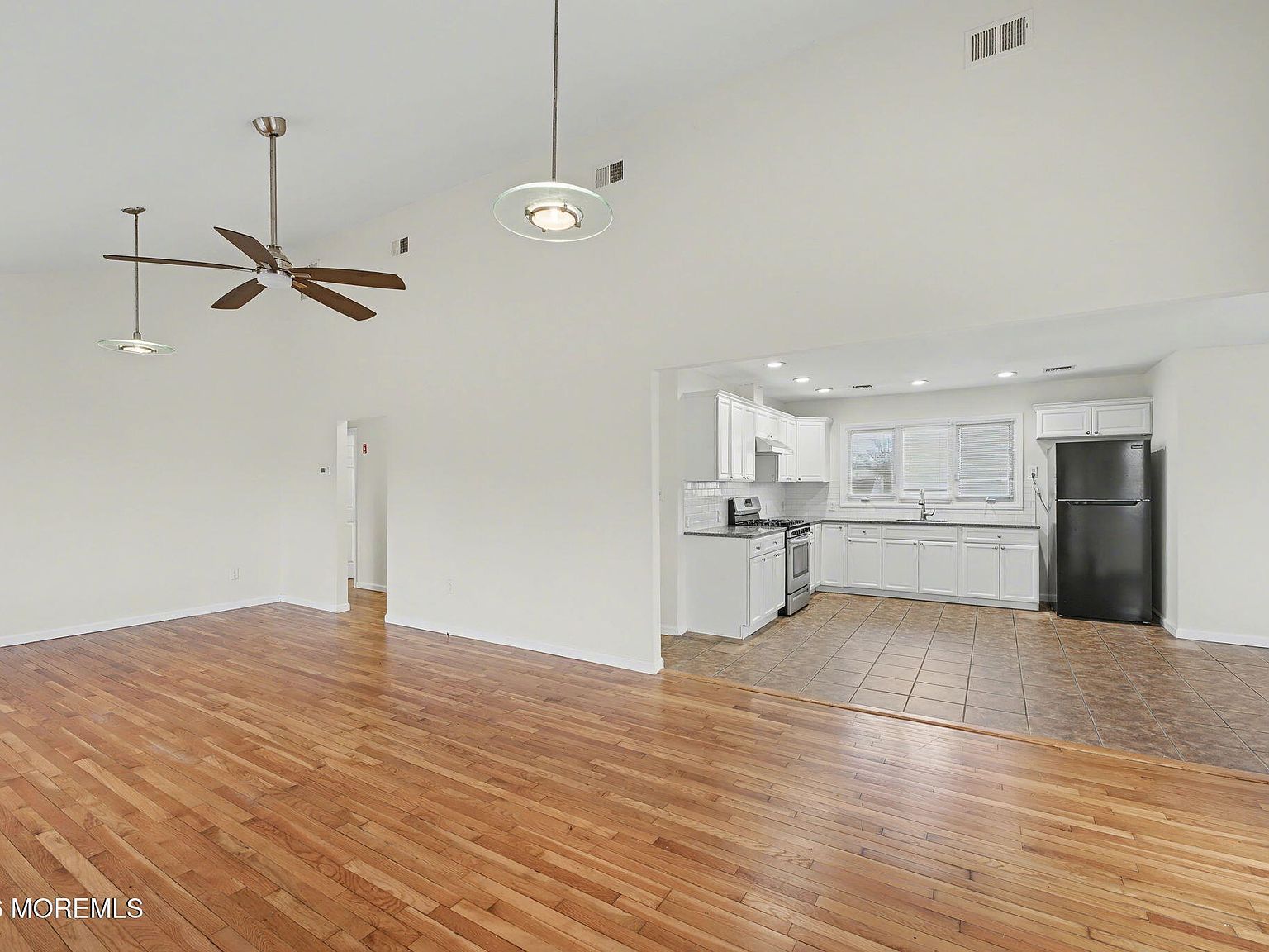 1301 Harris Ave Union Beach, NJ 07735 - Thumbnail 4