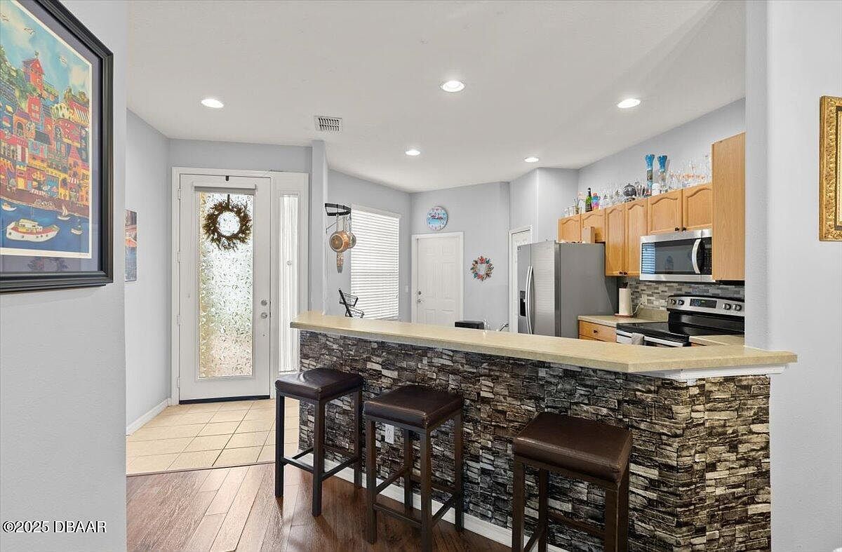 121 Sedona Cir Daytona Beach, FL 32124 - Thumbnail 4