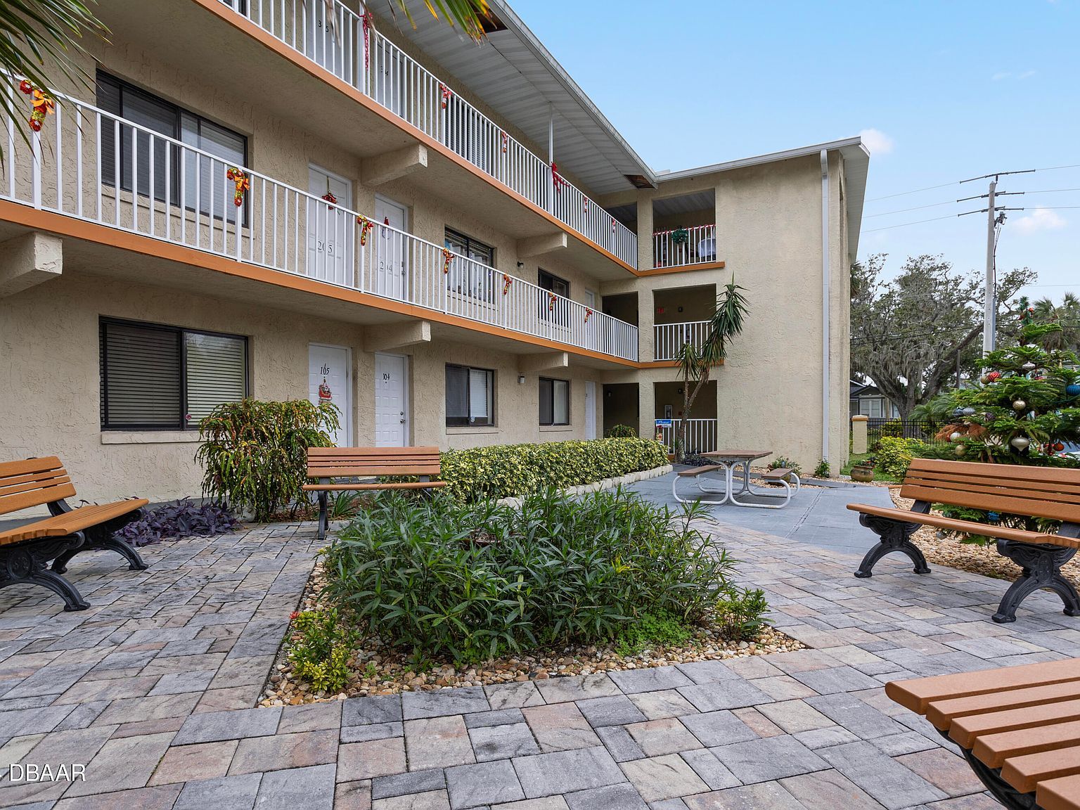 633 S Palmetto Ave APT 101 Daytona Beach, FL 32114 - Thumbnail 4