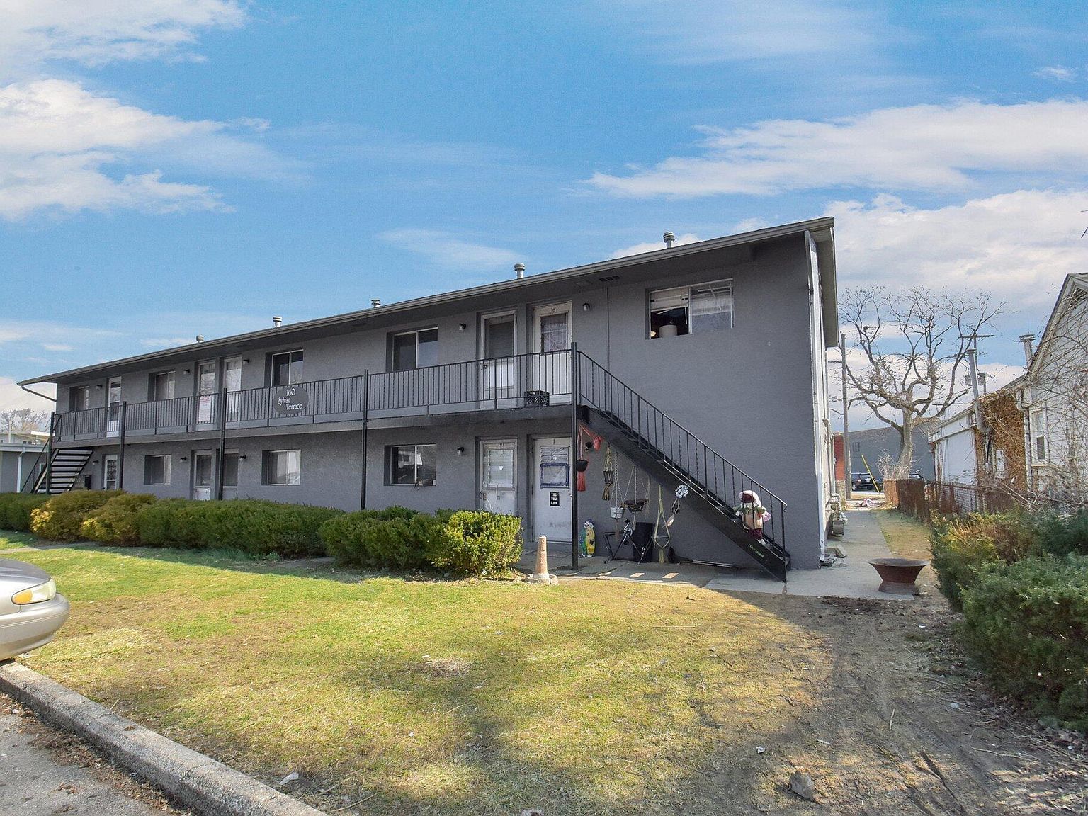 160 N Sylvan Ave Columbus, OH 43204 - Thumbnail 4
