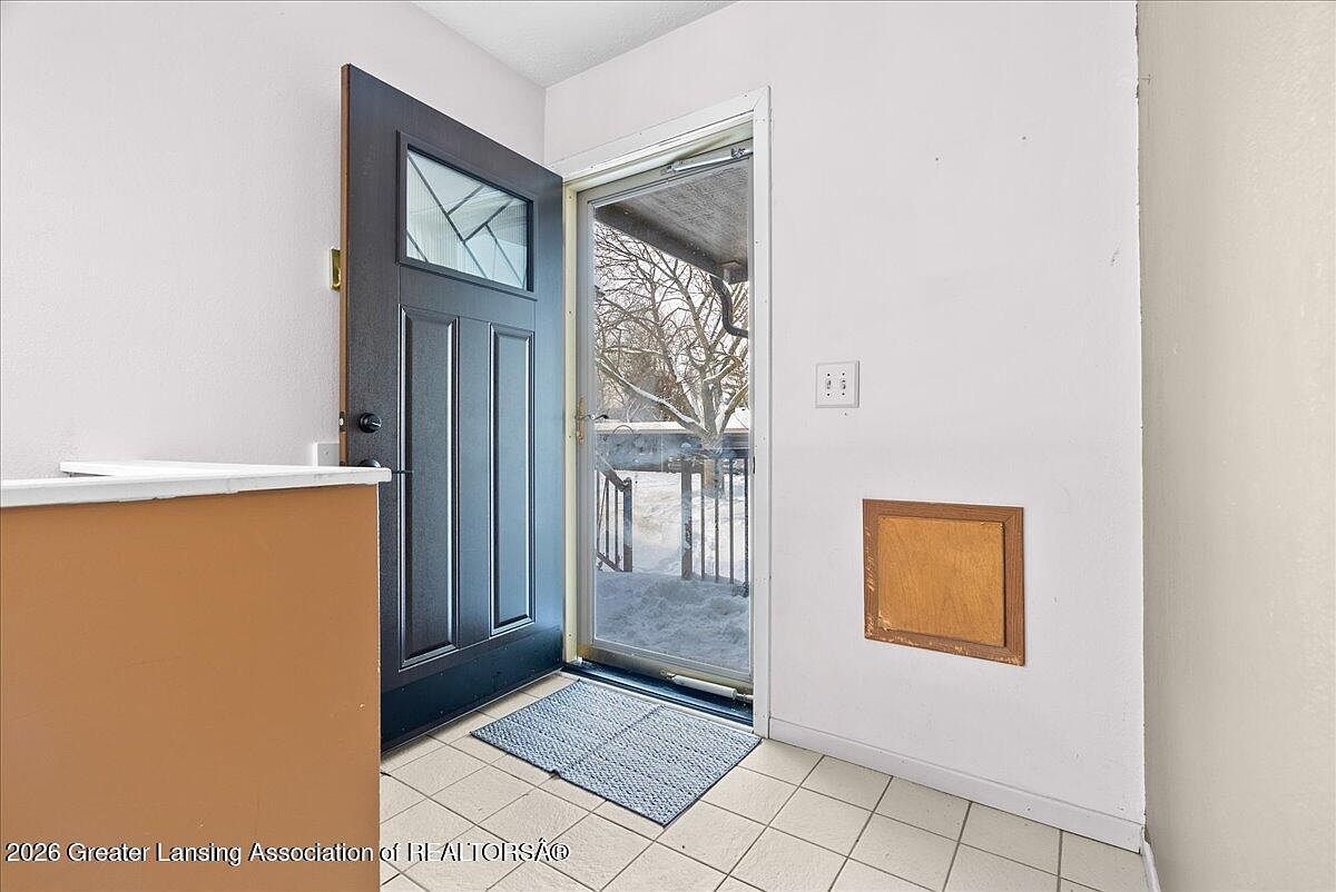 503 N Scott St Dewitt, MI 48820 - Thumbnail 4