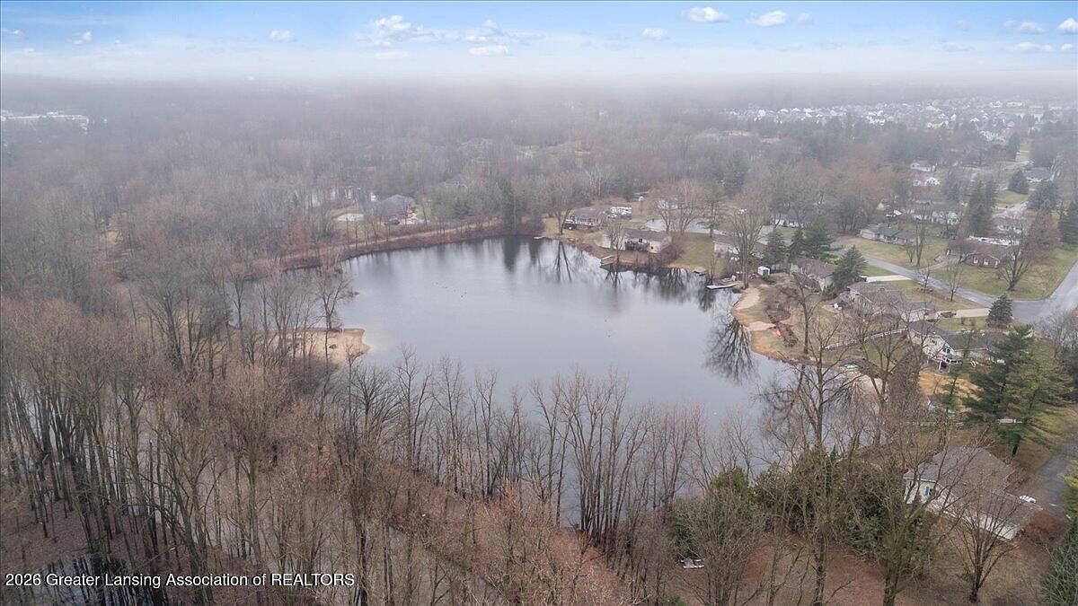 3783 Wisteria Ln Dewitt, MI 48820 - Thumbnail 4