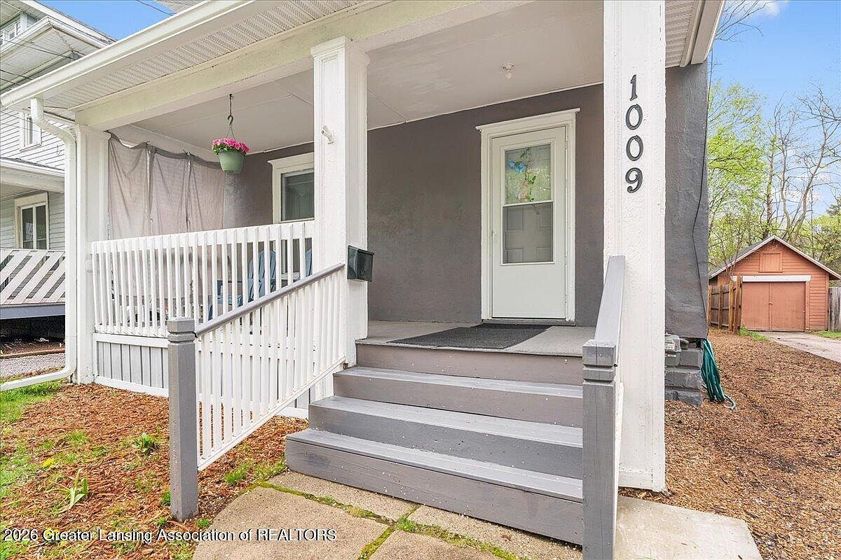 1009 May St Lansing, MI 48906 - Thumbnail 4