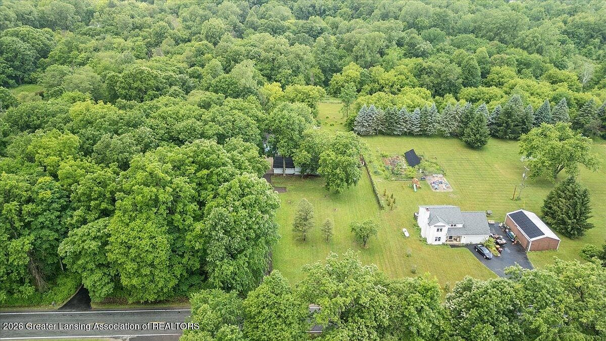 1397 N Onondaga Rd Holt, MI 48842 - Thumbnail 4