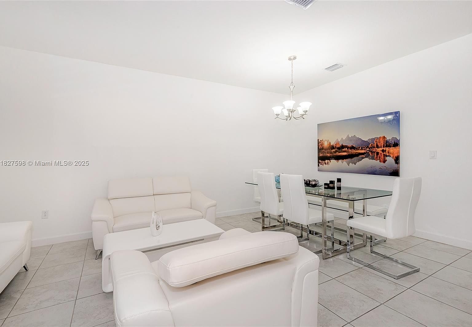 10628 W 33rd Way Hialeah, FL 33018 - Thumbnail 4