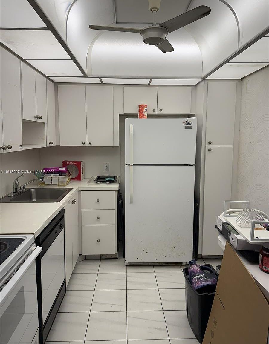 20335 N Country Club Dr APT 1804 Aventura, FL 33180 - Thumbnail 4