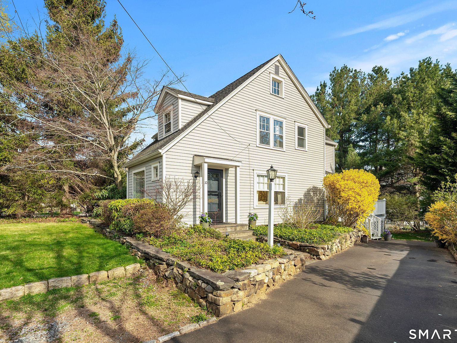 10 Hunt St Norwalk, CT 06853 - Thumbnail 4