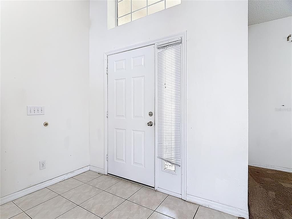 8542 Palm Harbour Dr Kissimmee, FL 34747 - Thumbnail 4