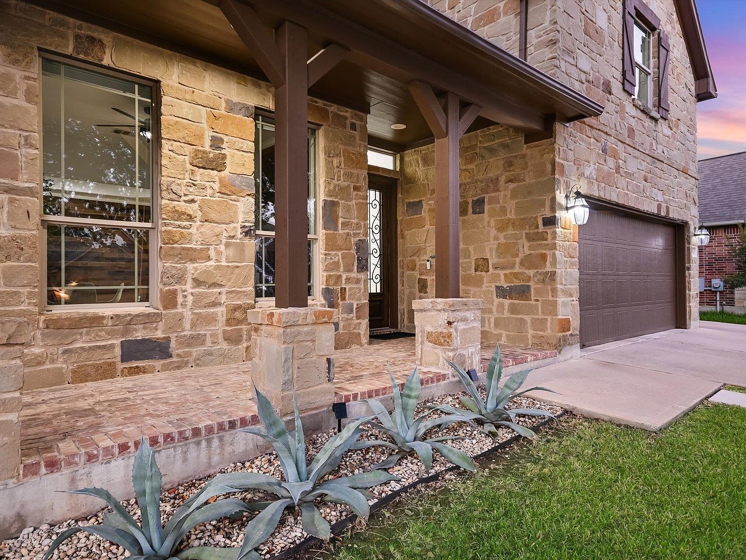 1986 Canyon Sage Path Round Rock, TX 78665 - Thumbnail 4