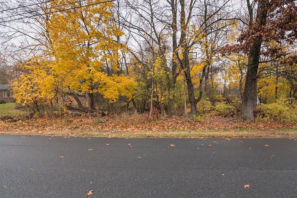 6-6V Melikian Dr Wilbraham, MA 01095 - Thumbnail 4