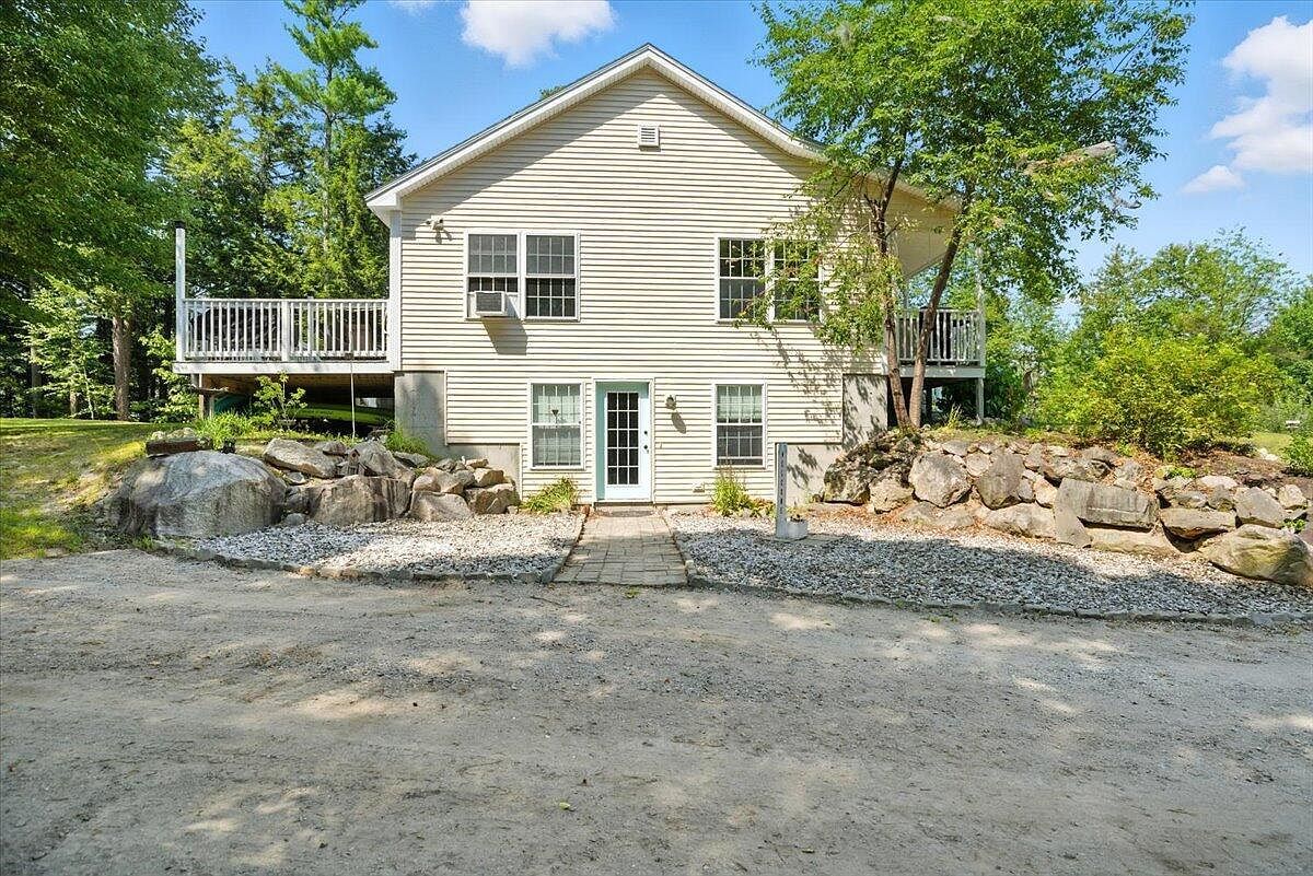 432 Meadow Rd Casco, ME 04015 - Thumbnail 4