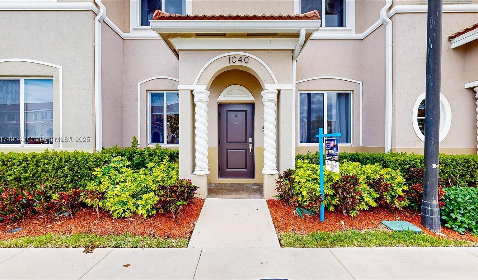 1040 SE 24th Ave Homestead, FL 33035 - Thumbnail 4