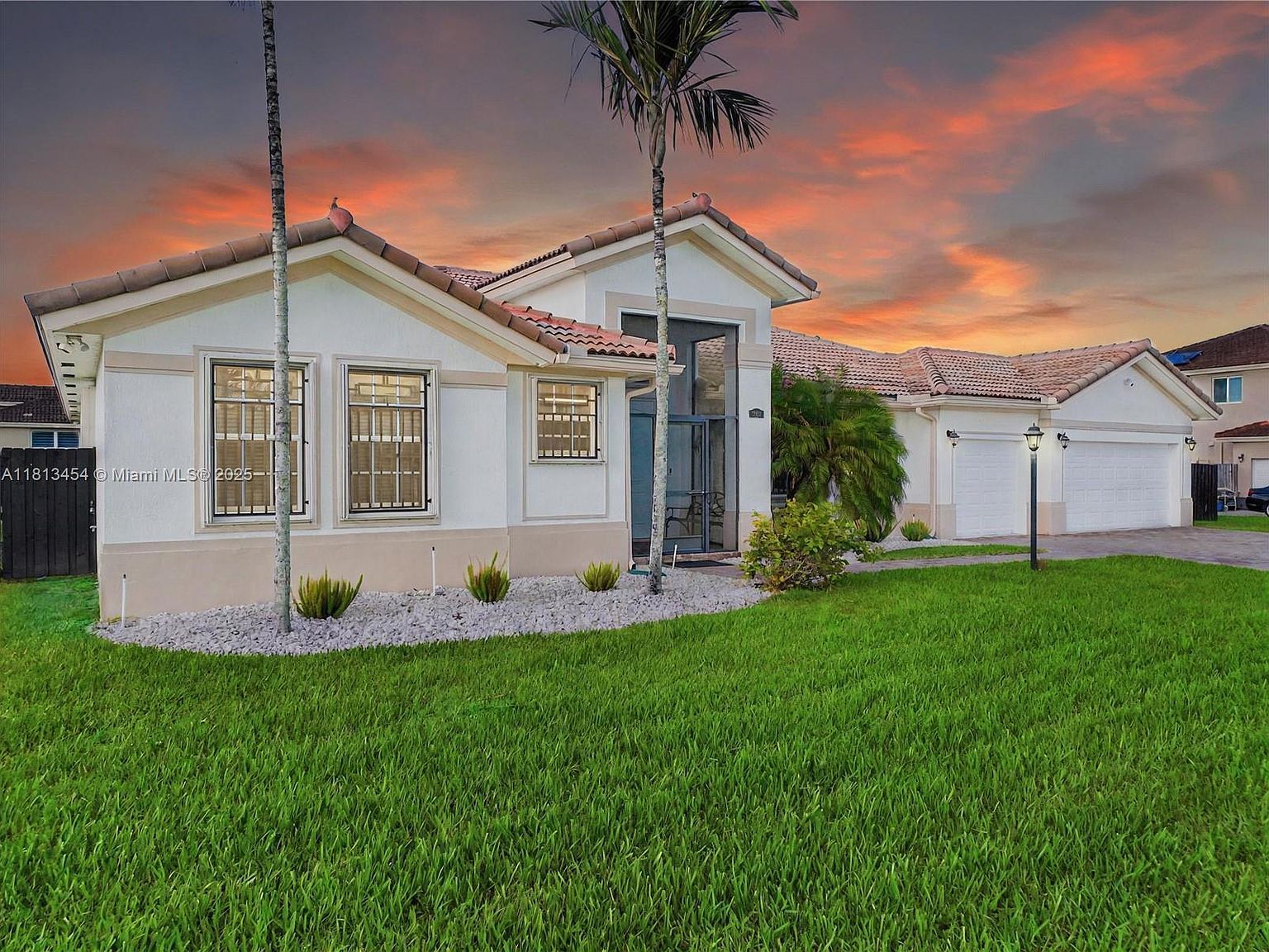 12922 SW 221st St Miami, FL 33170 - Thumbnail 4