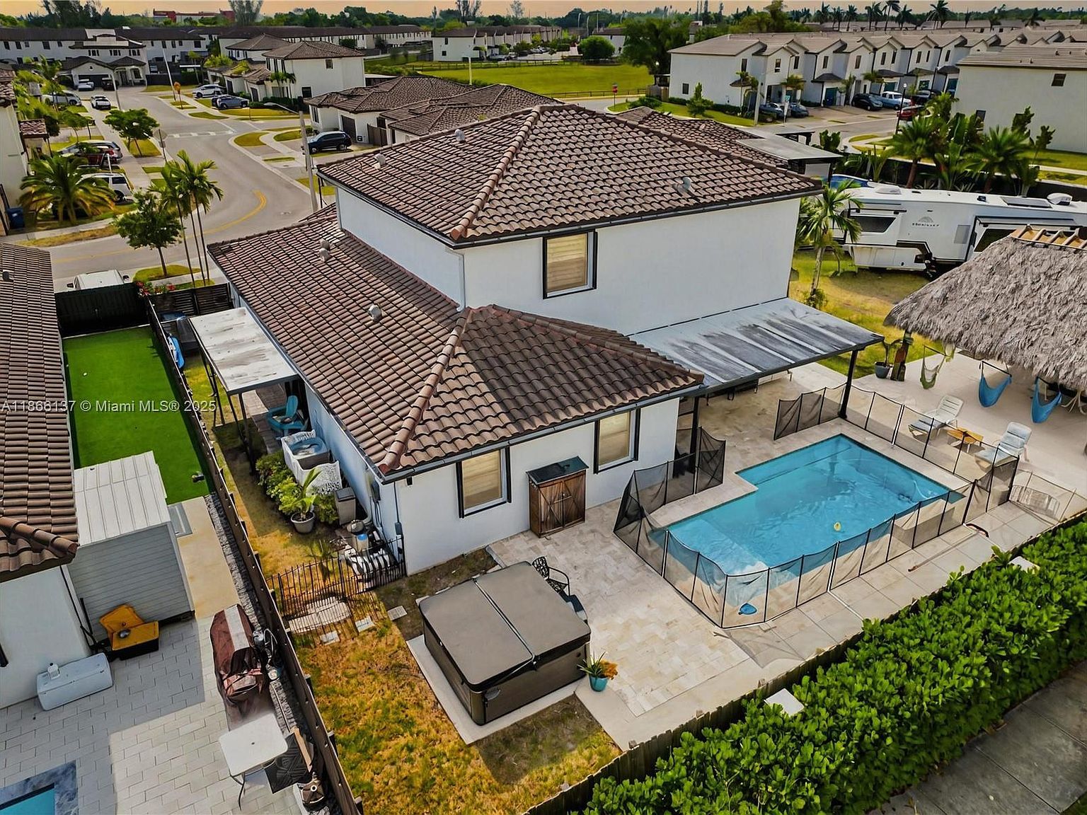 22986 SW 128th Pl Miami, FL 33170 - Thumbnail 4