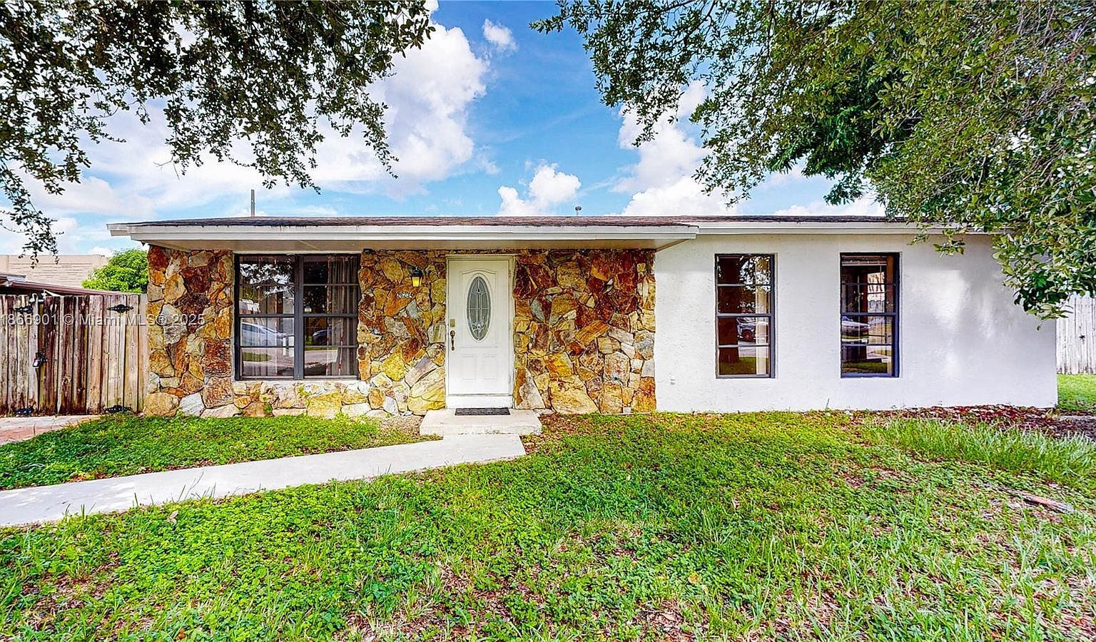 26234 SW 128th Ct Homestead, FL 33032 - Thumbnail 4