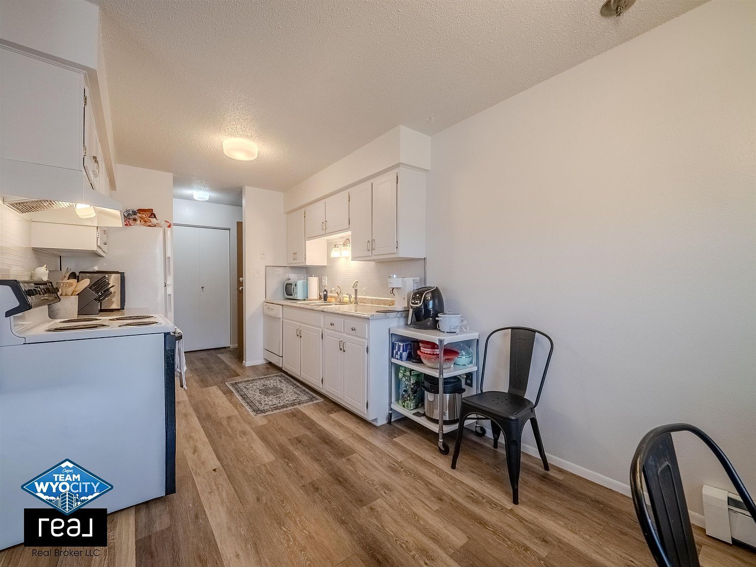 4440 S Poplar St #208B Casper, WY 82601 - Thumbnail 4