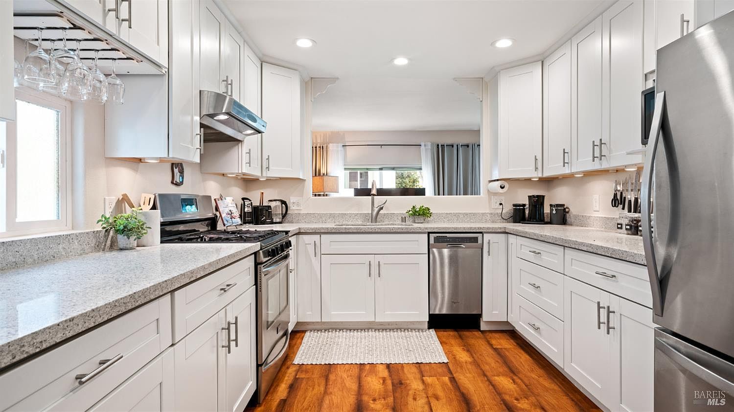 123 Ensenada Dr Novato, CA 94949 - Thumbnail 4