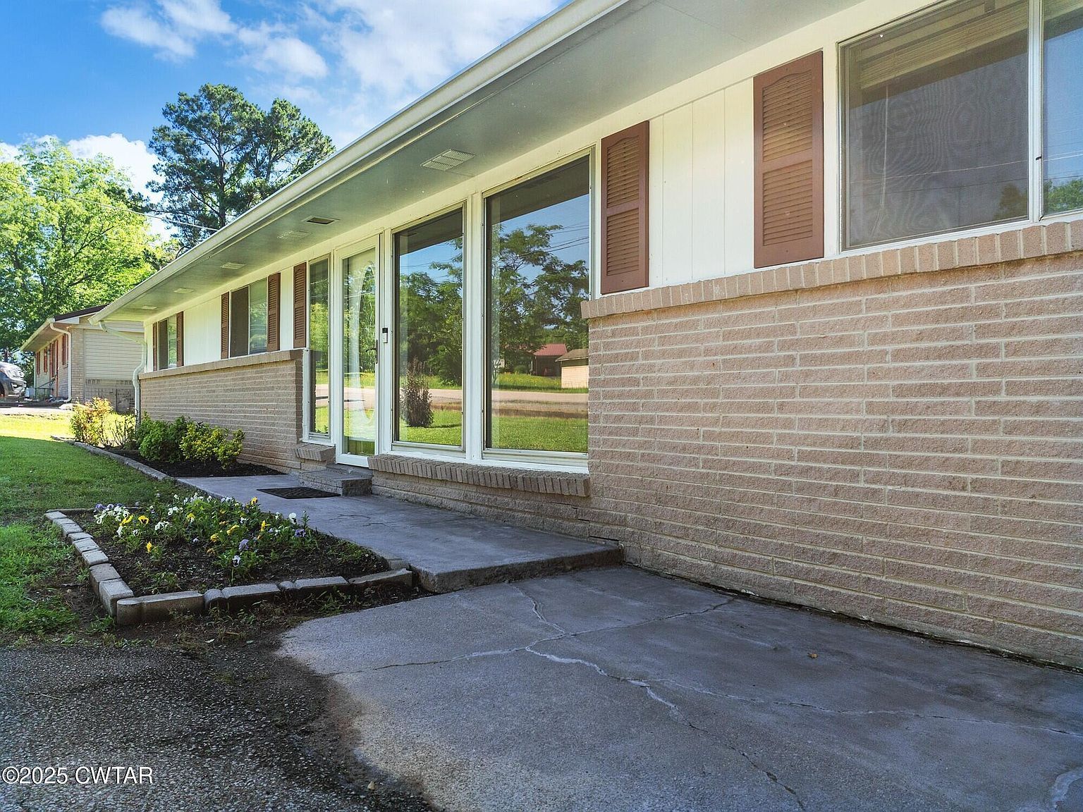 53 Elm St Decaturville, TN 38329 - Thumbnail 4