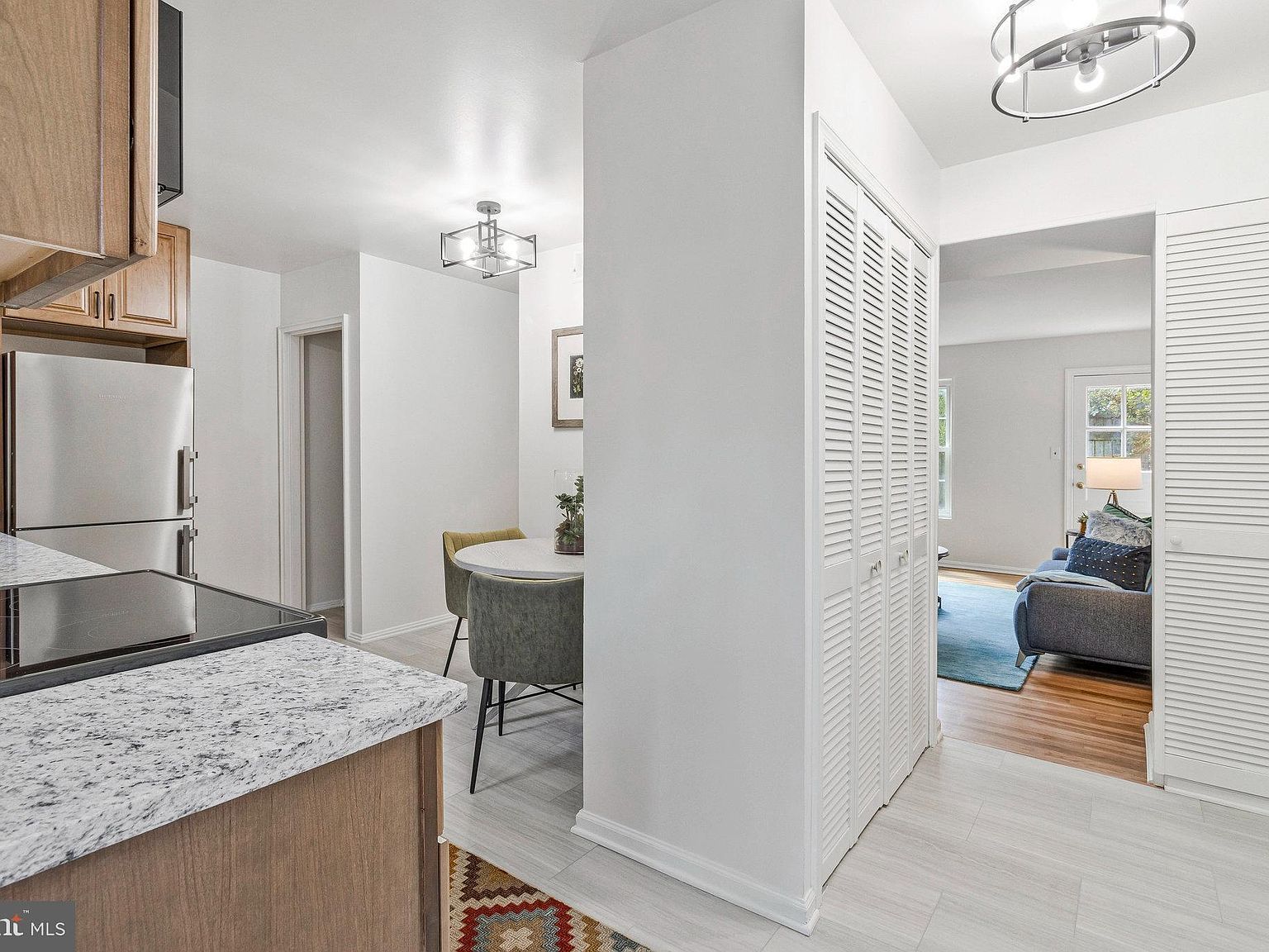 210 Aspen St Alexandria, VA 22305 - Thumbnail 4