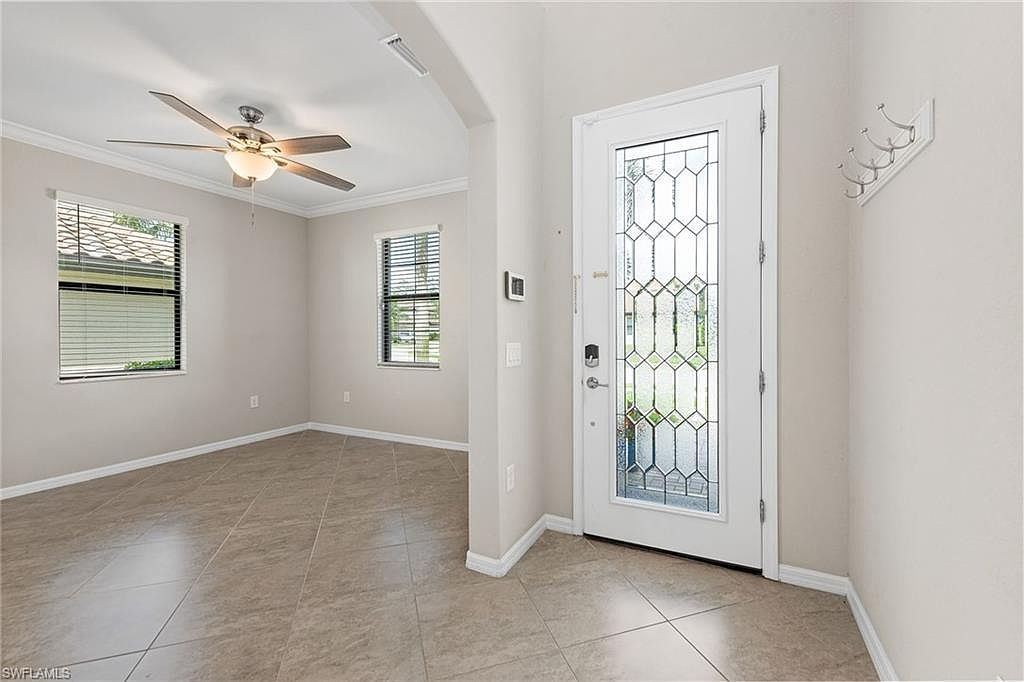 9403 Foxglove Ln Naples, FL 34120 - Thumbnail 4