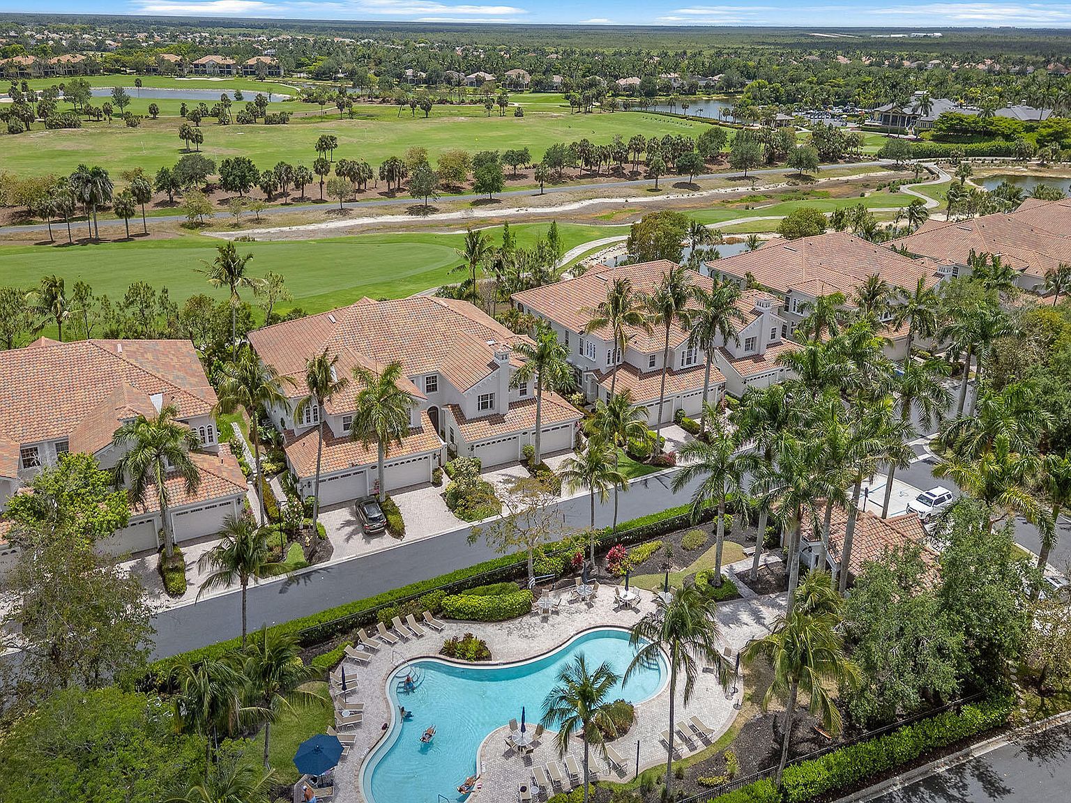 9030 Cascada Way APT 102 Naples, FL 34114 - Thumbnail 4