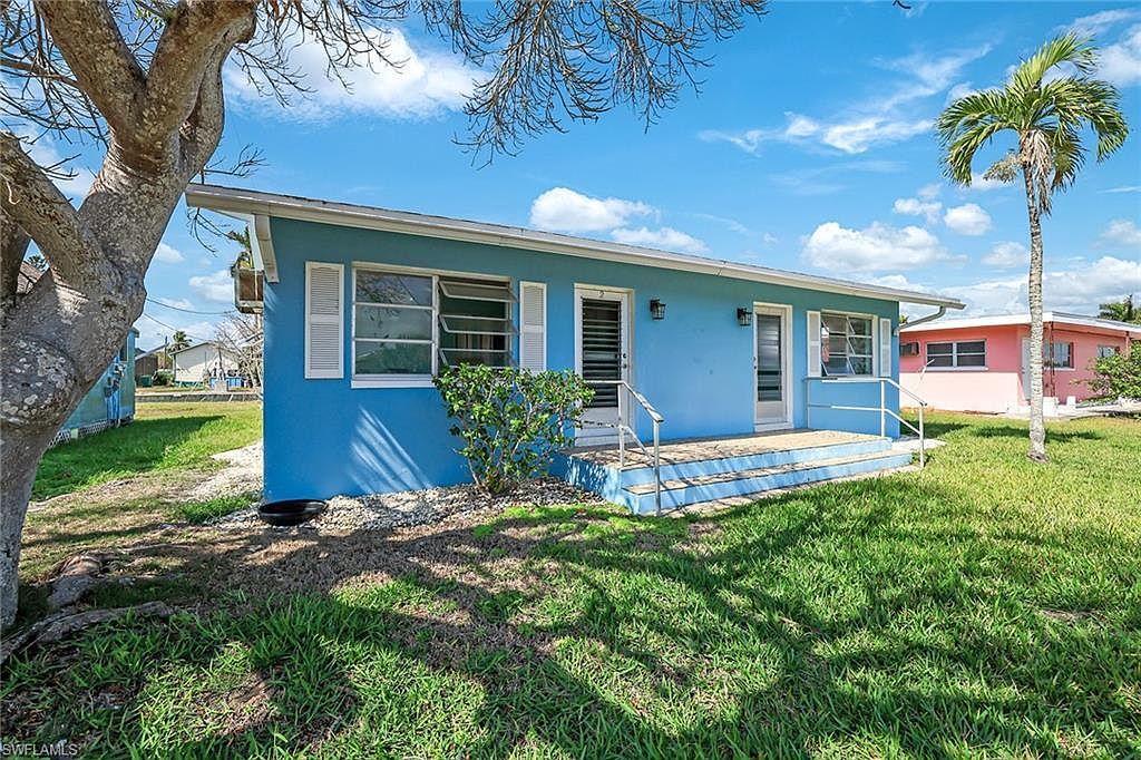 110 East Ct Goodland, FL 34140 - Thumbnail 4