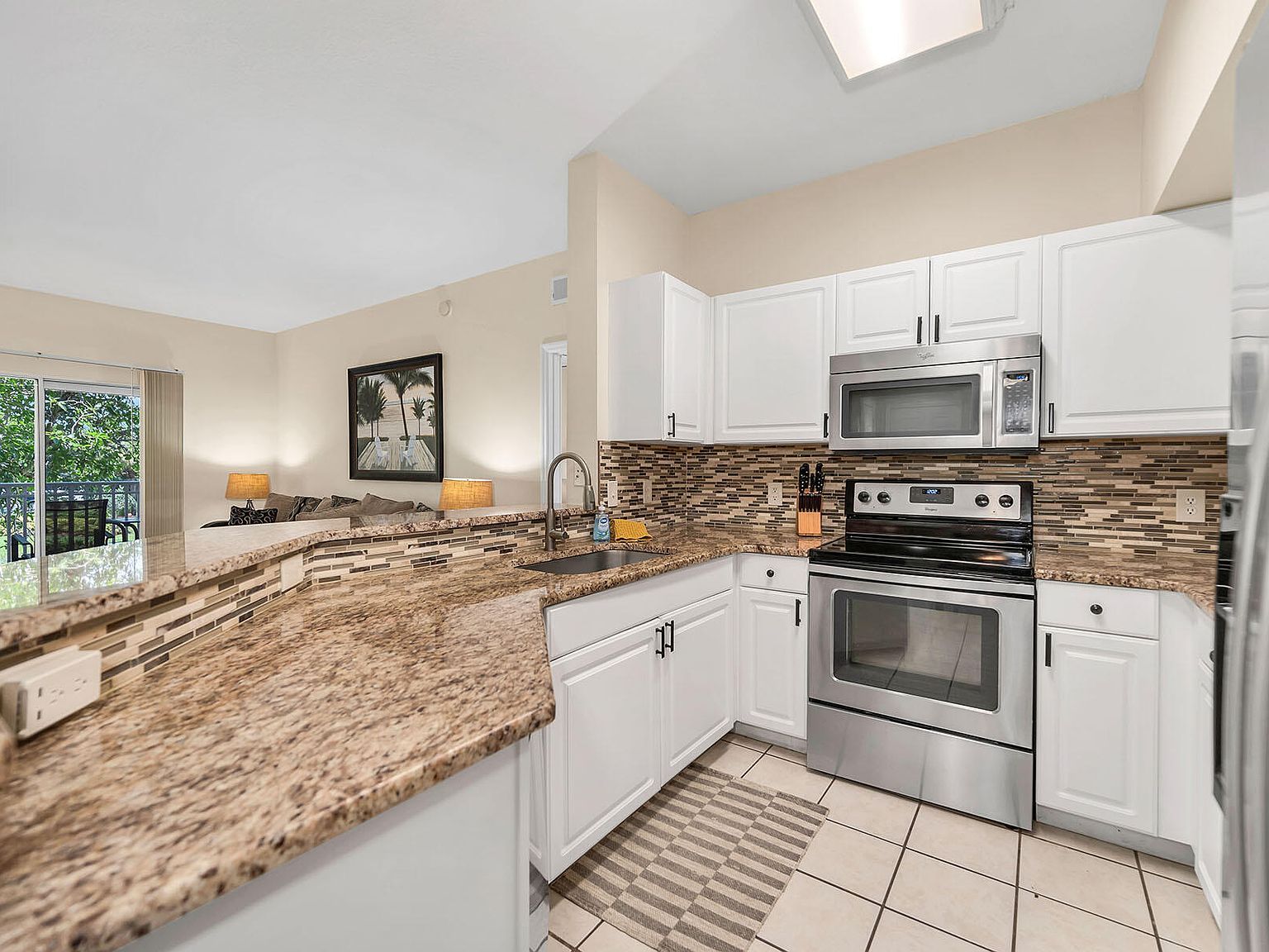 15605 Ocean Walk Cir APT 203 Fort Myers, FL 33908 - Thumbnail 4