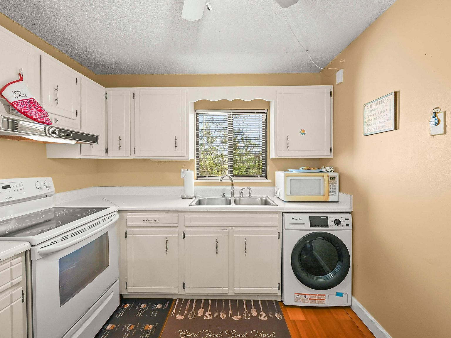 1501 NE 13th Ter APT H16 Jensen Beach, FL 34957 - Thumbnail 4