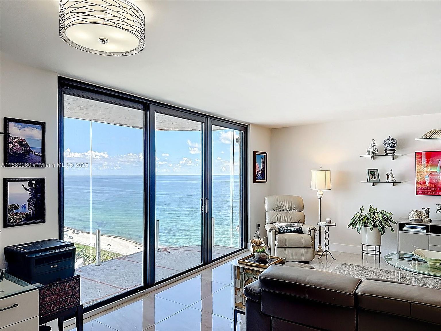 6061 Collins Ave APT 20C Miami Beach, FL 33140 - Thumbnail 4
