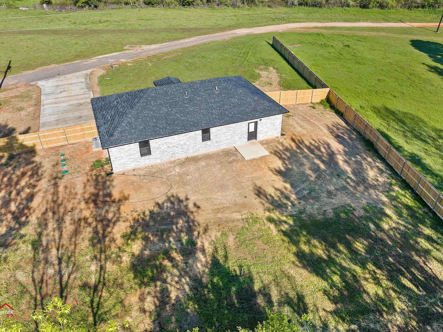 256 Private Road 44500 Henderson, TX 75654 - Thumbnail 4