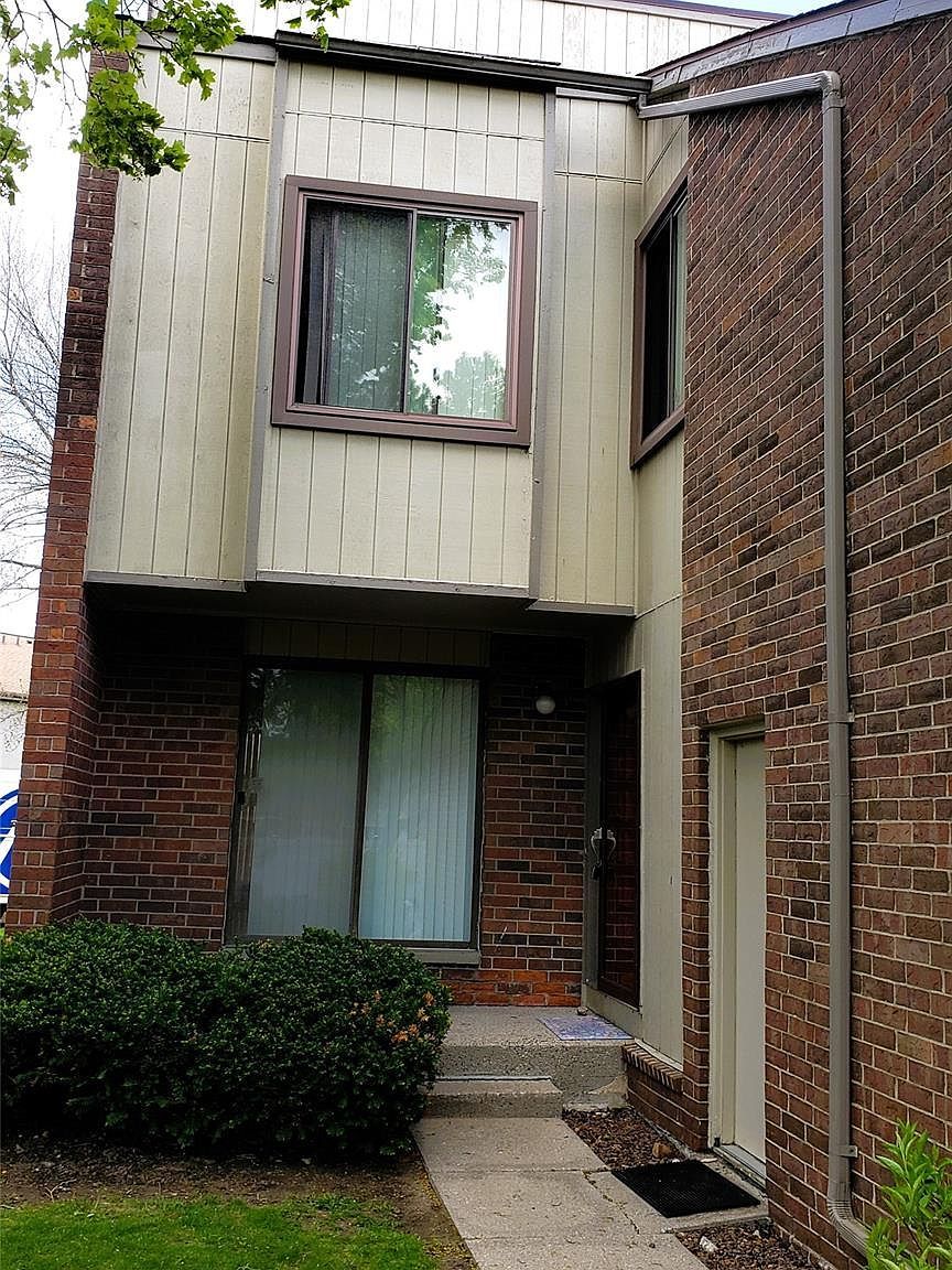 5872 Vassar West Bloomfield, MI 48322 - Thumbnail 4