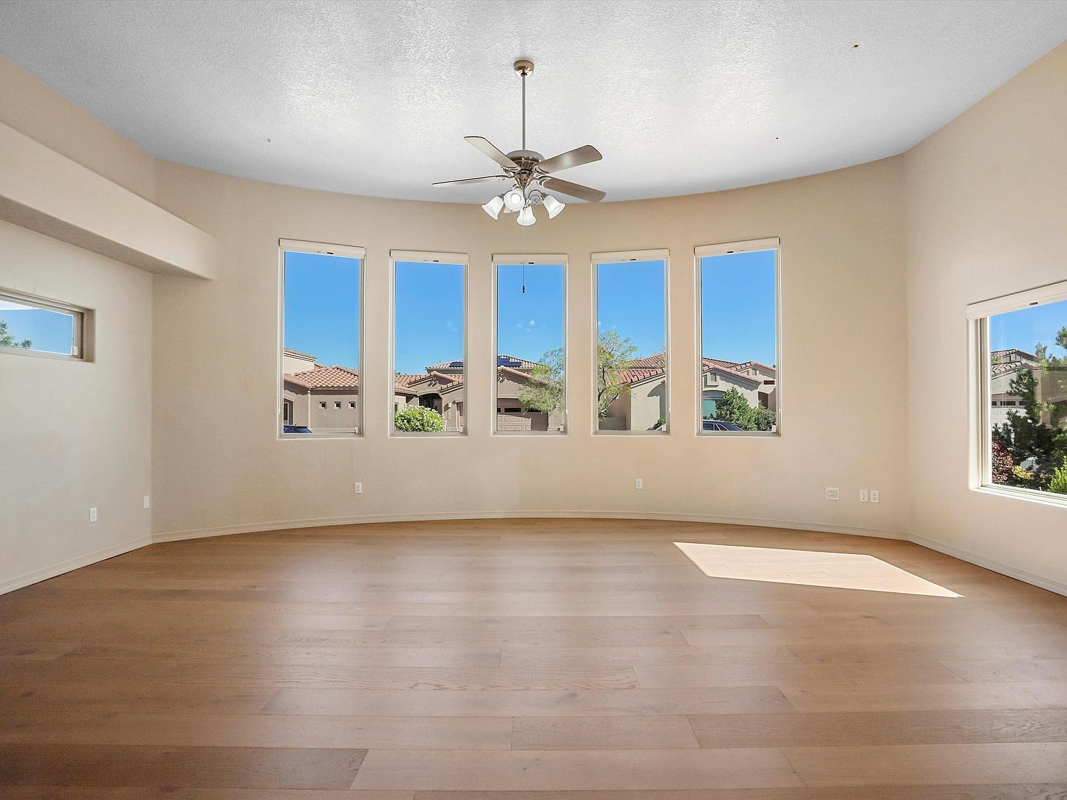 4415 Hodgin Ln NW Albuquerque, NM 87120 - Thumbnail 4