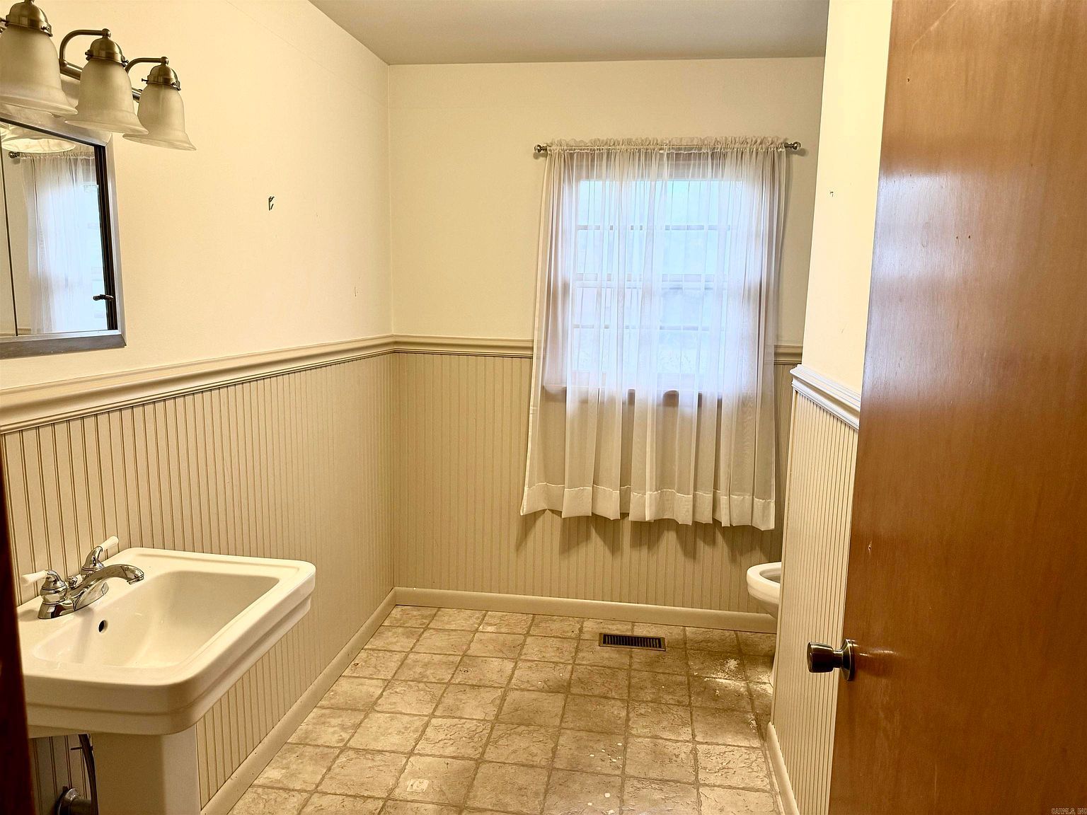 610 N 2nd St Heber Springs, AR 72543 - Thumbnail 4