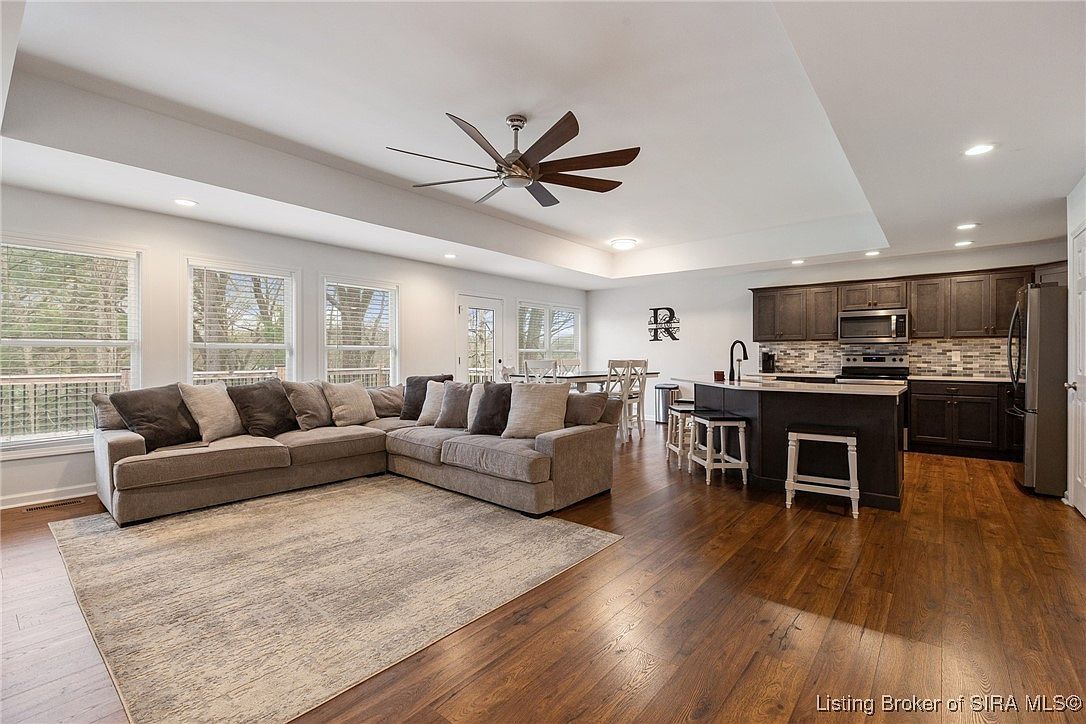 865 Capitol Blvd Corydon, IN 47112 - Thumbnail 4