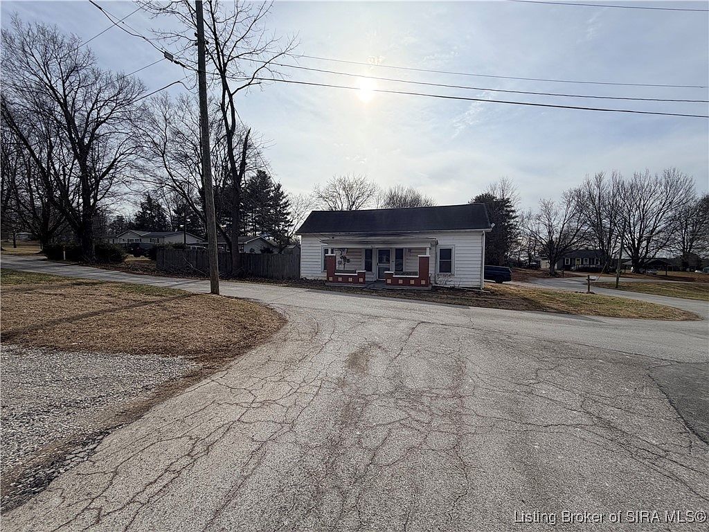 9411 Harrison St Greenville, IN 47124 - Thumbnail 4