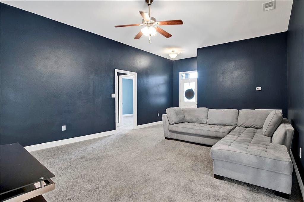 944 Parliament Ct Mobile, AL 36695 - Thumbnail 4