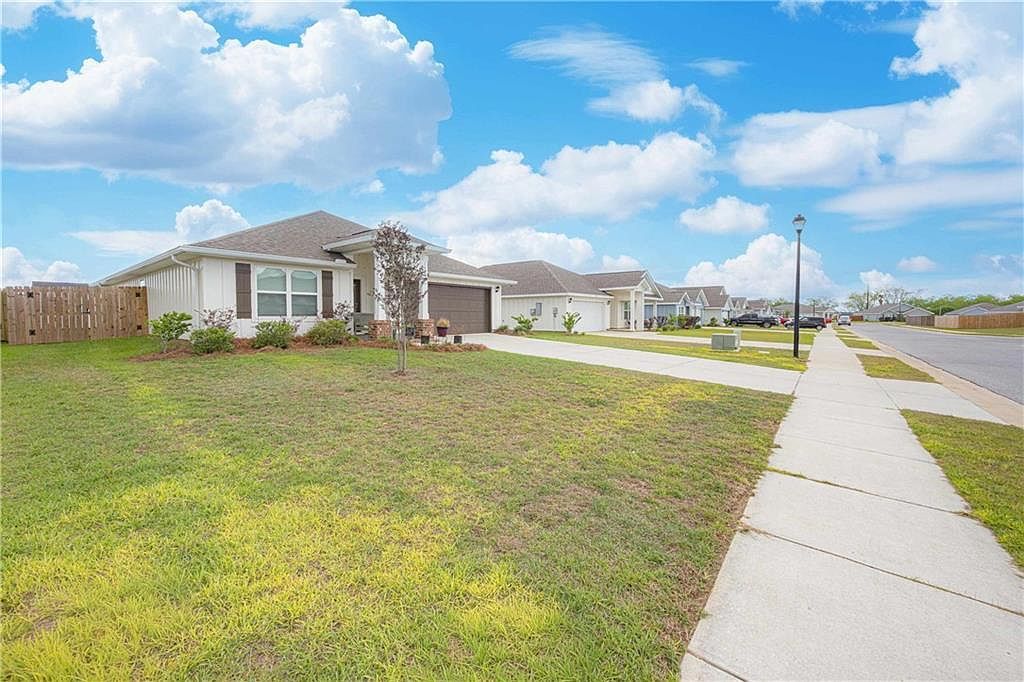 14843 Forsythia Loop Silverhill, AL 36576 - Thumbnail 4