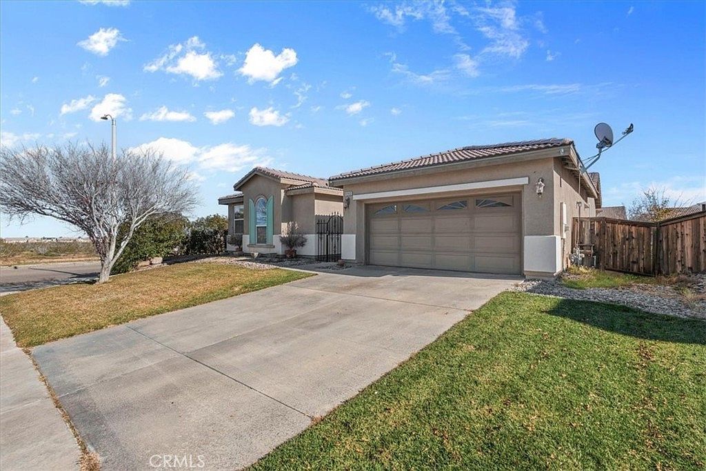 11993 Crandall Ct Victorville, CA 92392 - Thumbnail 4