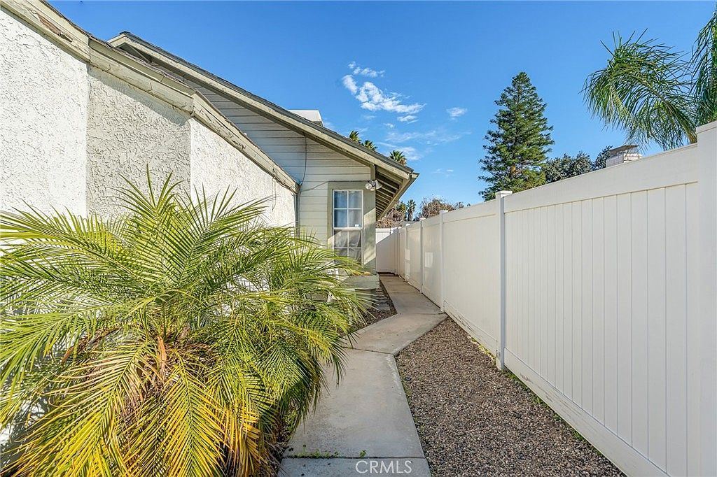 1150 Express Cir Colton, CA 92324 - Thumbnail 4