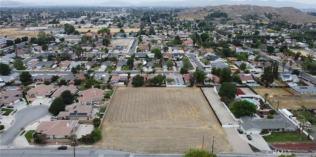 0 Apn 21 20 #551-530 Hemet, CA 92544 - Thumbnail 4