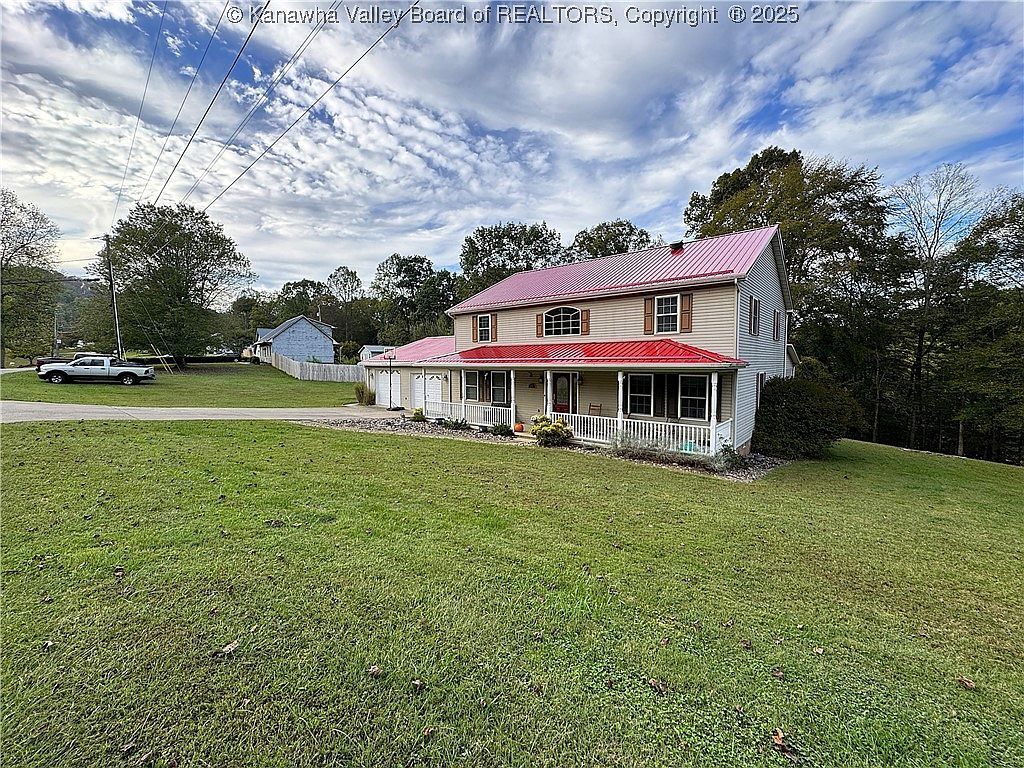 292 Winthrop Ln Clendenin, WV 25045 - Thumbnail 4