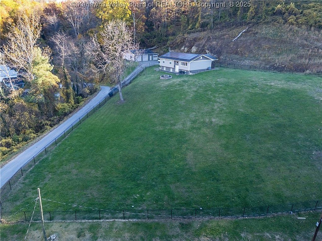 1817 Davis Cir Charleston, WV 25387 - Thumbnail 4